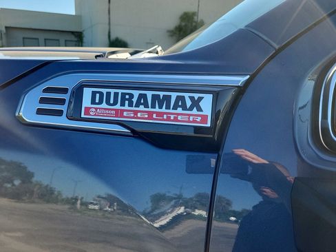 New 2026 GMC Sierra 2500 Denali w/ Denali Reserve Package image 10