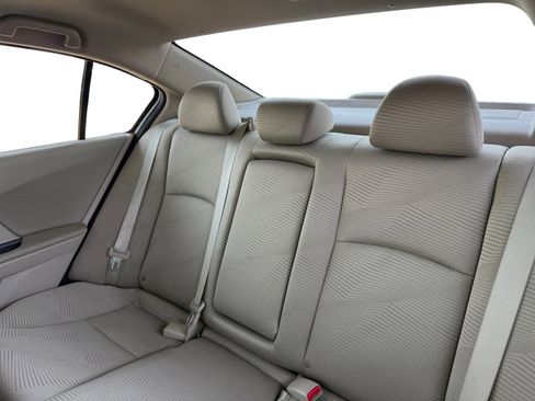 Used 2015 Honda Accord LX image 12