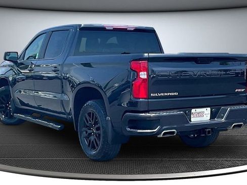Used 2023 Chevrolet Silverado 1500 RST AWD/4WD image 4