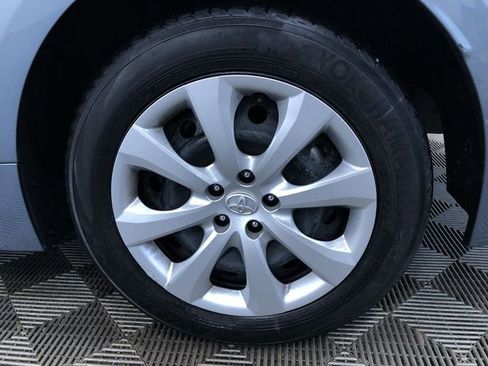 Used 2023 Toyota Corolla LE image 17