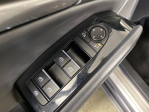 Used 2024 MAZDA CX-30 AWD 2.5 S w/ Select Sport Pkg image 18