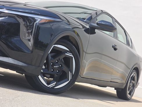 Used 2025 Kia K4 EX FWD image 8