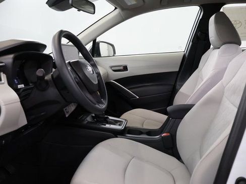 New 2026 Toyota Corolla Cross L image 11
