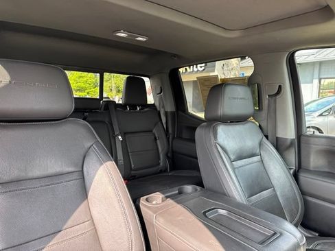 Used 2020 GMC Sierra 1500 Denali w/ Denali Ultimate Package AWD/4WD image 12