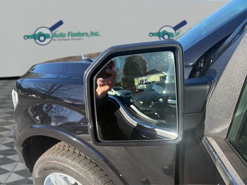 Used 2019 Ford F150 Platinum w/ Equipment Group 701A Luxury image 37