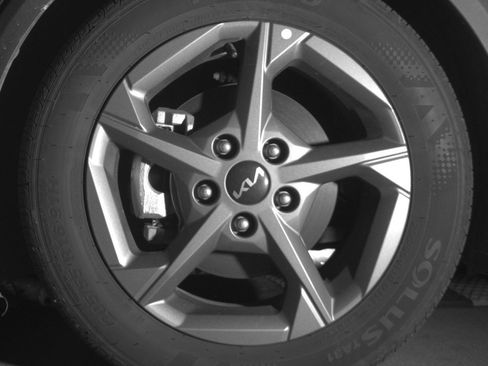 Used 2025 Kia K4 LXS image 11