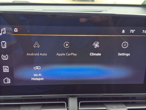 New 2026 Chevrolet Trax ACTIV w/ Driver Confidence Package FWD image 24