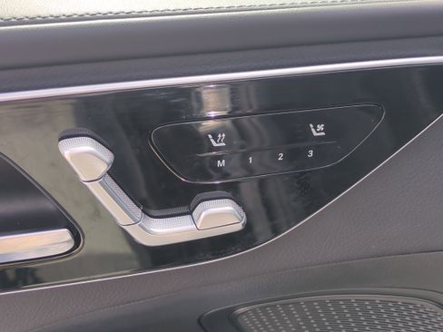 Used 2022 Mercedes-Benz C 300 Sedan image 19