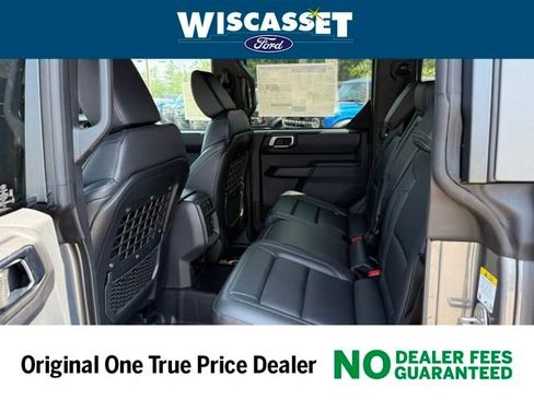 New 2025 Ford Bronco Badlands image 5