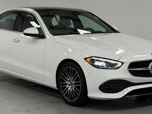 Used 2022 Mercedes-Benz C 300 4MATIC Sedan image 6