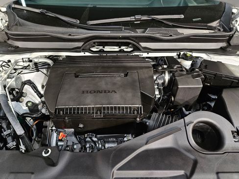 Used 2025 Honda Pilot Black Edition image 19