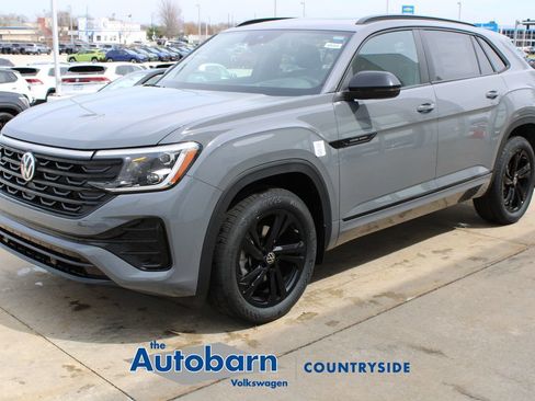 New 2026 Volkswagen Atlas Cross Sport SEL R-Line AWD/4WD image 3