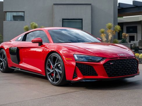Used 2023 Audi R8 V10 performance RWD image 4