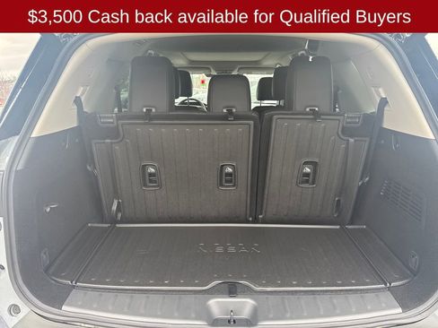 New 2026 Nissan Pathfinder Platinum image 27