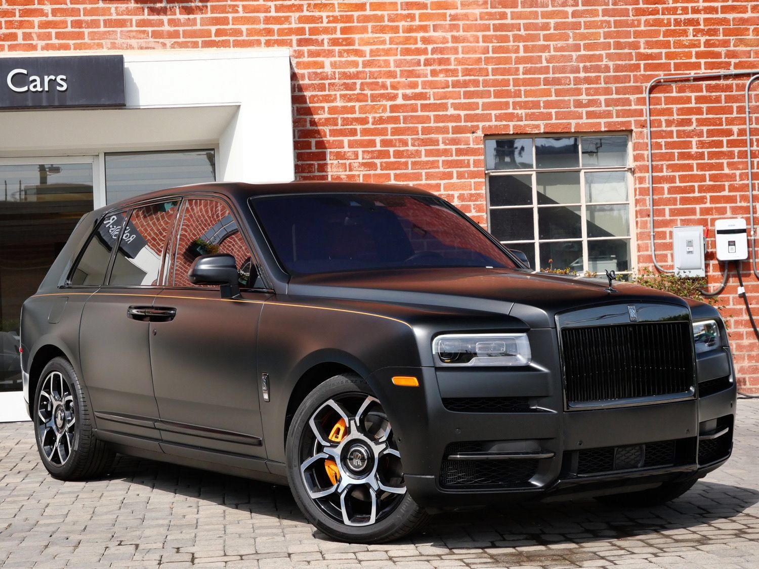 Certified 2023 Rolls-Royce Cullinan Black Badge w/ Dark Exterior Package AWD/4WD image 20