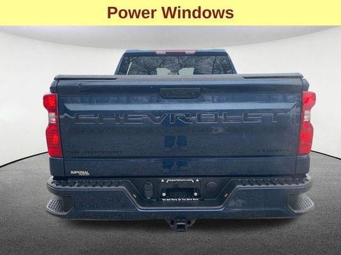 Used 2022 Chevrolet Silverado 1500 Custom w/ LPO, Dark Essentials Package image 12