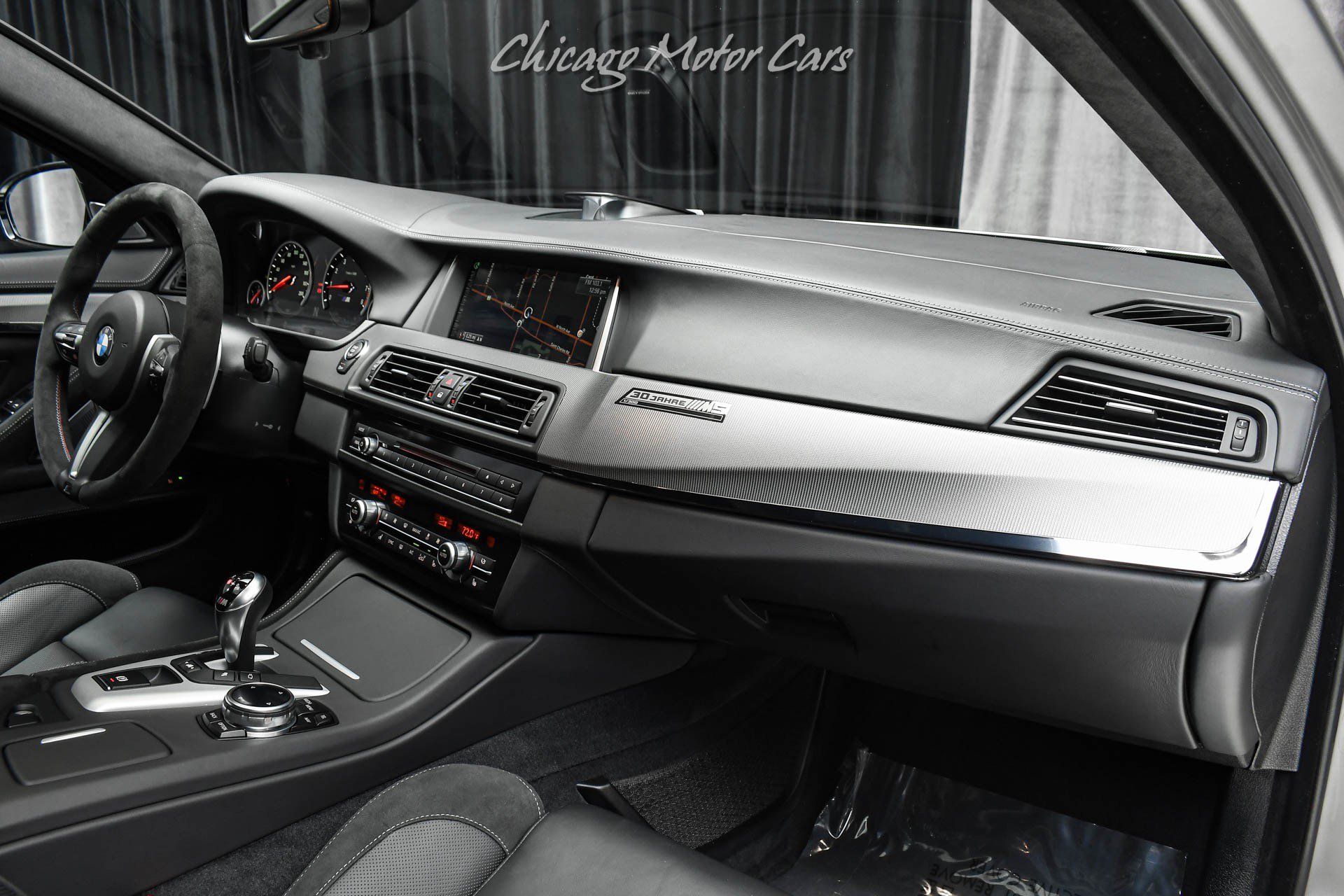 Used 2015 BMW M5 RWD image 25