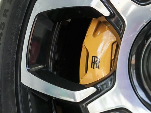 Certified 2024 Rolls-Royce Cullinan Black Badge w/ Driver's Package AWD/4WD image 10