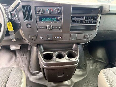 Used 2024 Chevrolet Express 2500 w/ Driver Convenience Package RWD image 18