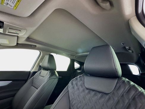 New 2026 Nissan Murano Platinum AWD/4WD image 14