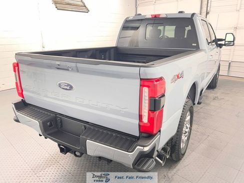 New 2026 Ford F250 4x4 Crew Cab Super Duty image 7