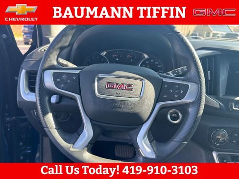 Used 2023 GMC Terrain SLE w/ Driver Convenience Package FWD image 23