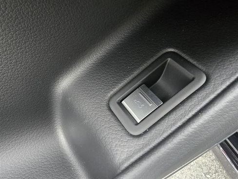 New 2025 Audi A8 L 3.0T image 20