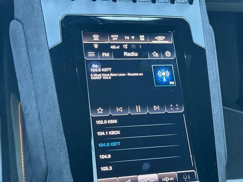 Used 2024 Lamborghini Huracan Sterrato image 21