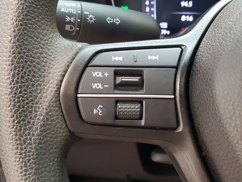 Certified 2025 Honda Accord SE image 12