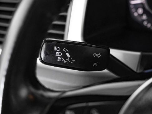 Used 2019 Volkswagen Atlas SEL image 16