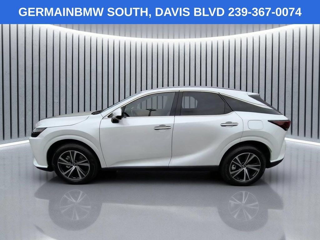 Used 2025 Lexus RX 350 Premium FWD image 8