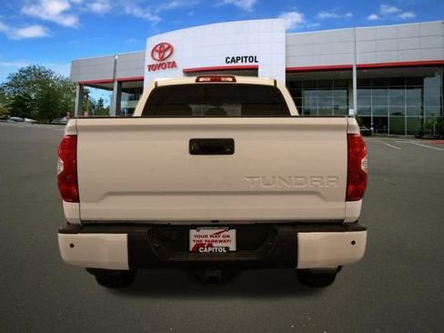 Used 2015 Toyota Tundra Limited w/ Limited Premium Package AWD/4WD image 4