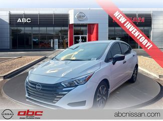 Used 2024 Nissan Versa S w/ S Plus Package image 1