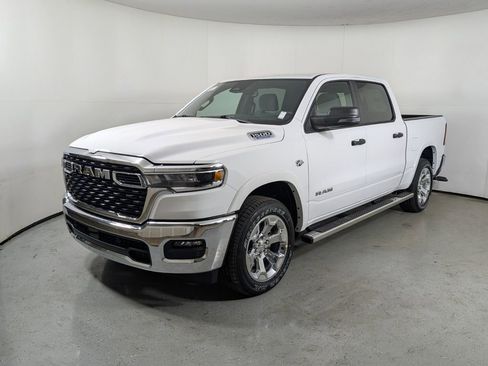 New 2026 RAM 1500 4x4 Crew Cab image 3