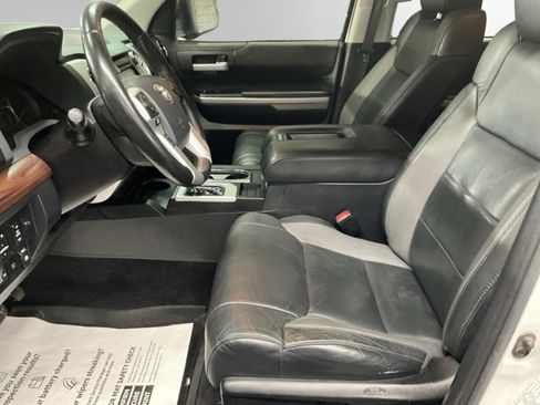 Used 2019 Toyota Tundra Limited AWD/4WD image 9