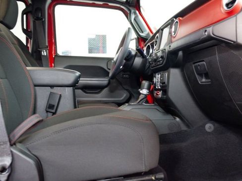 Certified 2023 Jeep Gladiator Rubicon w/ Trailer Tow Package image 5