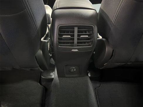 Used 2022 Ford Escape SE w/ Convenience Package image 11