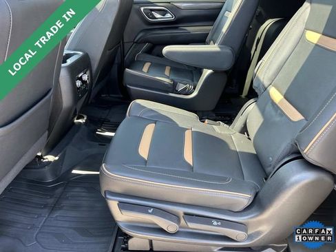 Used 2023 GMC Yukon XL AT4 w/ Technology Package AWD/4WD image 19