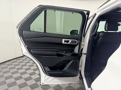Used 2022 Ford Explorer ST AWD/4WD image 28