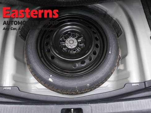 Used 2023 Toyota Camry SE FWD image 22