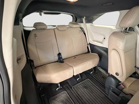 Certified 2023 Toyota Sienna XLE w/ XLE Plus Package AWD/4WD image 24