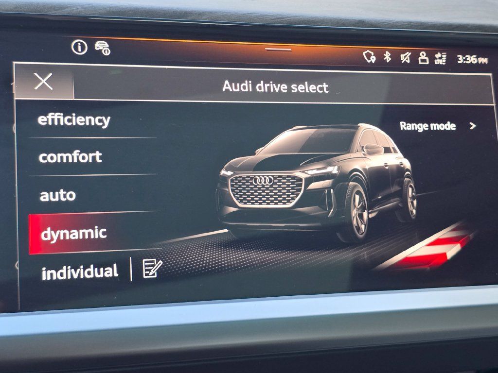 Used 2024 Audi Q4 e-tron Premium Plus AWD/4WD image 37