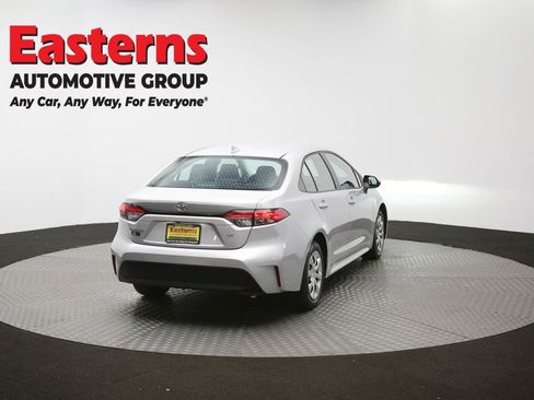 Used 2024 Toyota Corolla LE FWD image 38