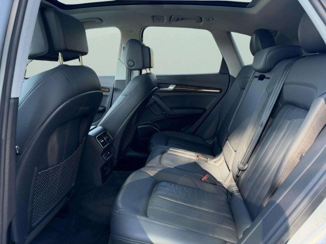 Used 2018 Audi Q5 2.0T Premium Plus w/ Premium Plus Package AWD/4WD image 22