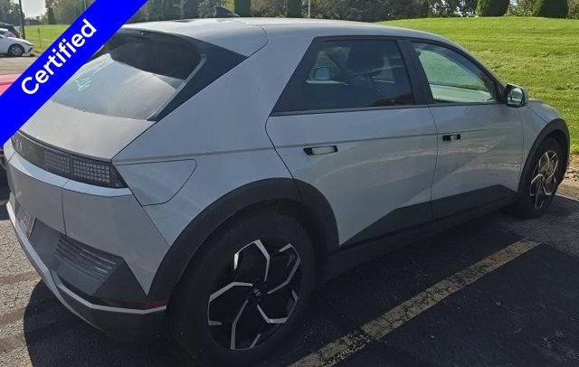 Certified 2024 Hyundai Ioniq 5 SEL AWD/4WD image 4