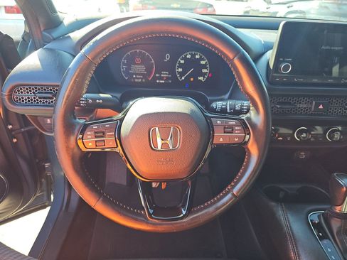 Used 2023 Honda HR-V Sport image 11