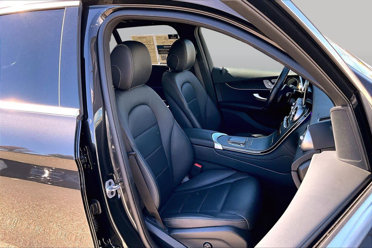 Used 2022 Mercedes-Benz GLC 300 4MATIC image 8