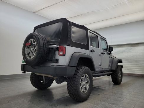 Used 2017 Jeep Wrangler Unlimited Rubicon w/ Connectivity Group image 9