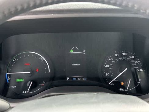 Used 2024 Toyota Sienna XLE w/ XLE Plus Package image 7