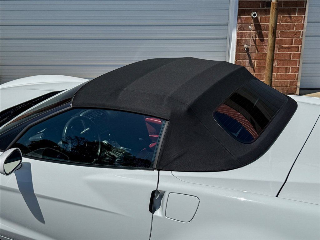 Used 2010 Chevrolet Corvette Grand Sport w/ Preferred Equipment Group RWD image 4